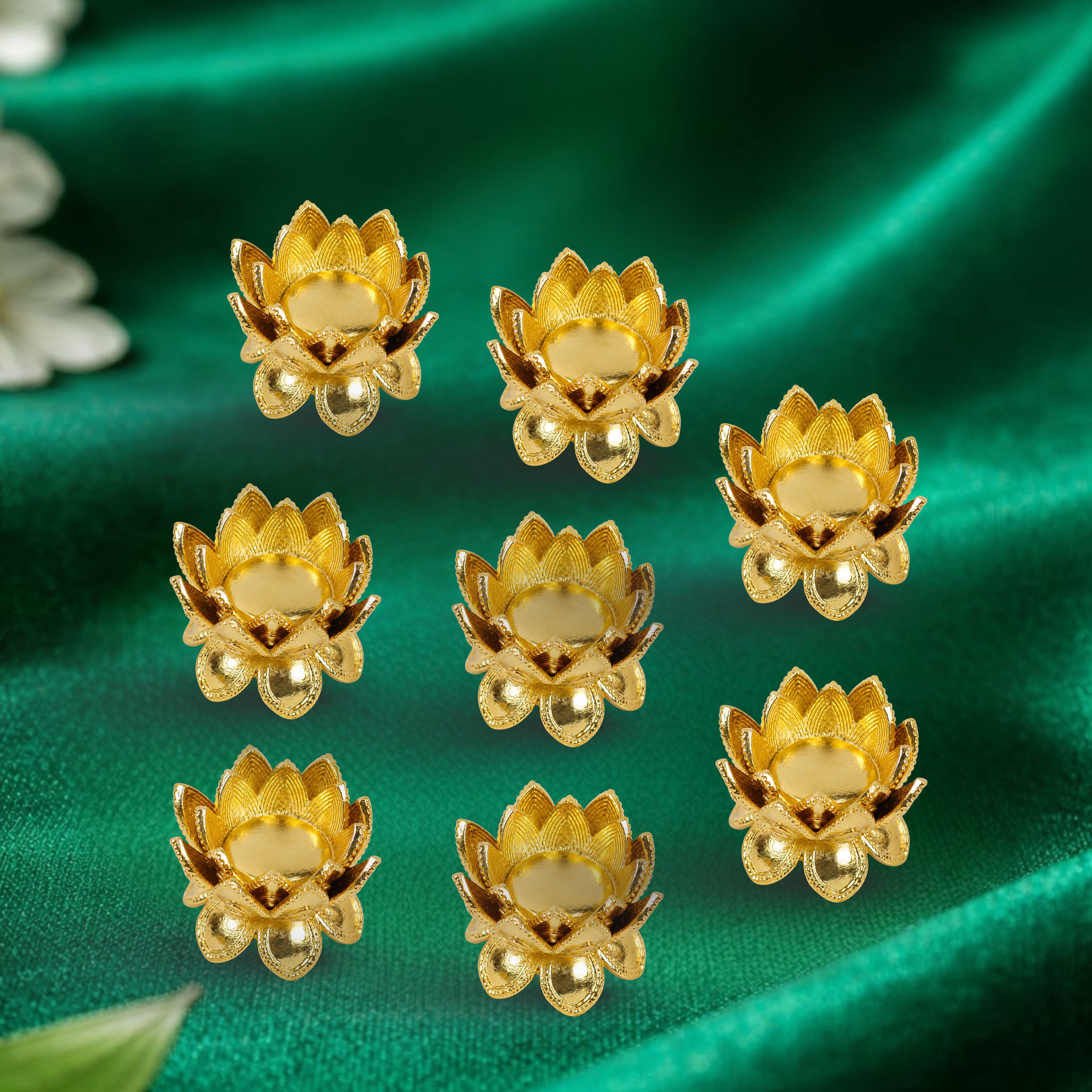 Ashtadala Padma Aradhana Flower Set For Lord Srinivasa Perumal