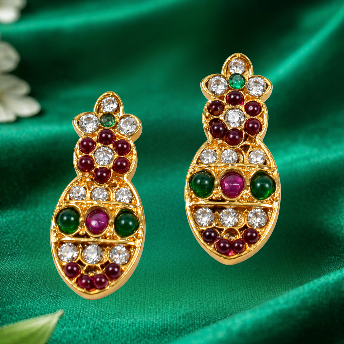 Namperumal Karnapathram / Karnakundalam (Earring) for Home Deities