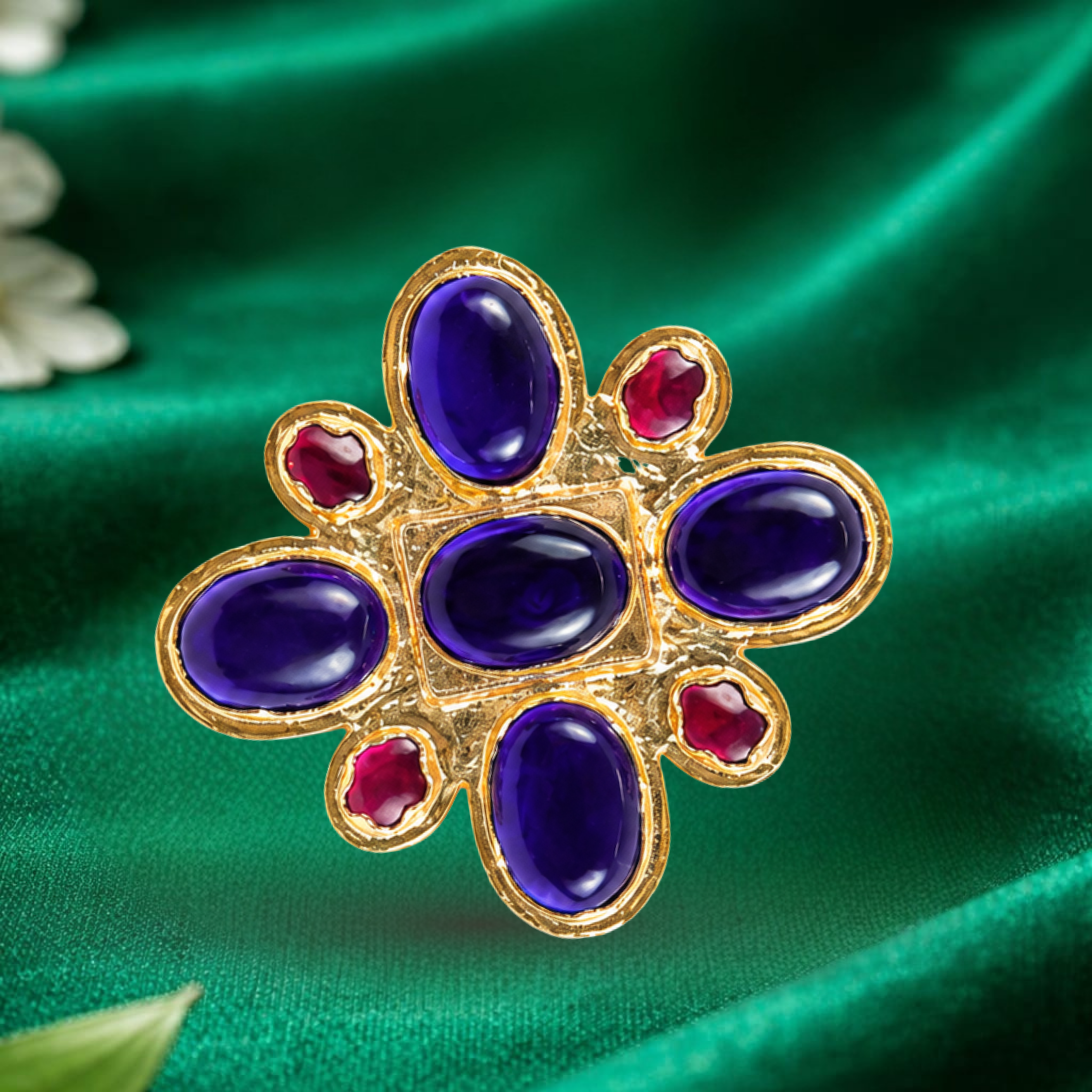 Neela Nayakam/Blue Stone (Kousthubam Pendant)