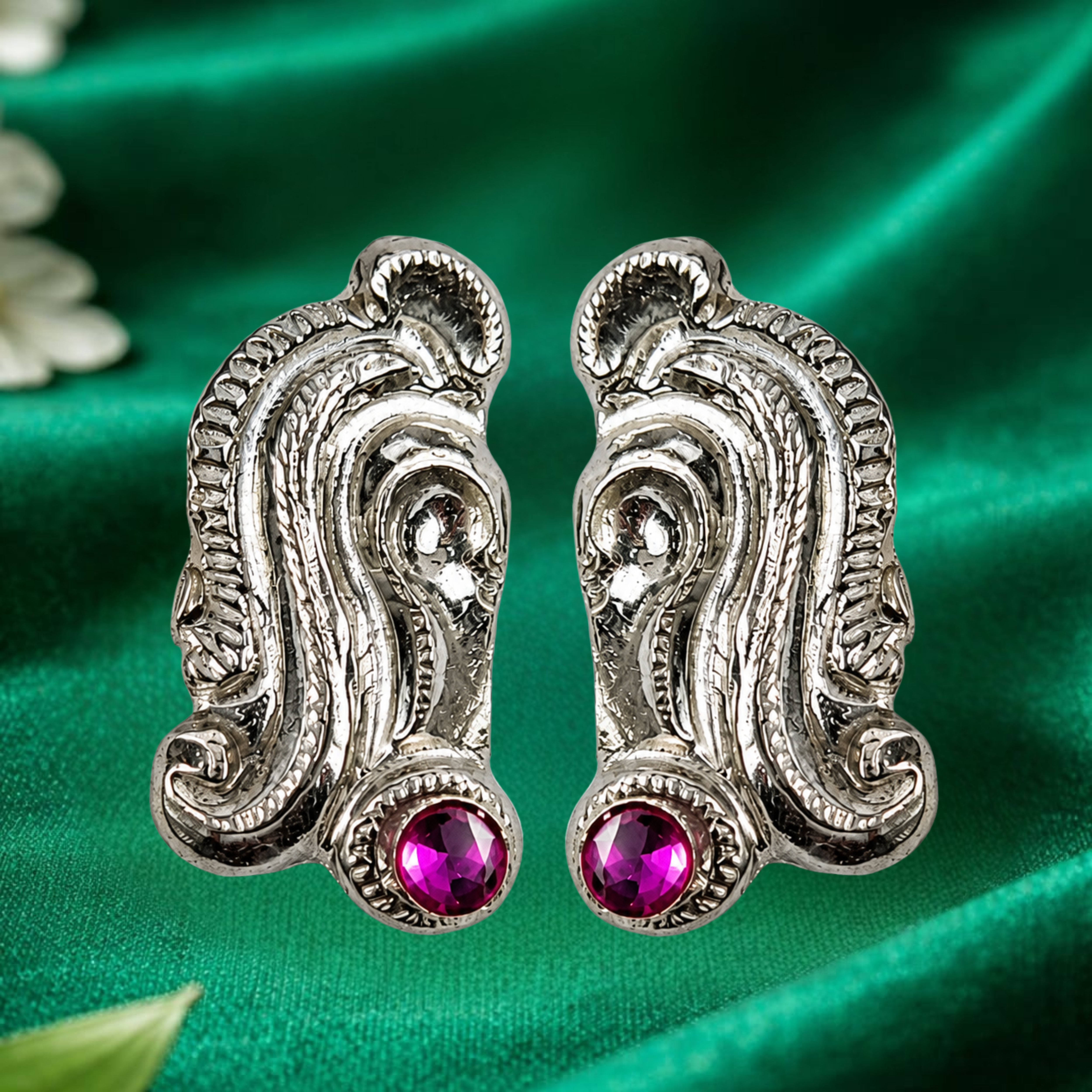 Half Inch Silver Karnapathram With Pink Stone
